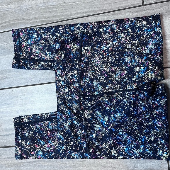 Athleta Girls Black & Multicolor Chit Chat Tight Leggings Size large 12 - Picture 4 of 6